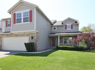 2231 Haverton Dr, Mundelein, IL