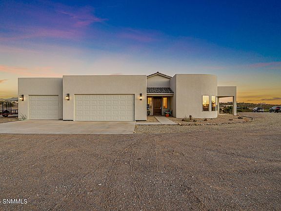 2nd image of 1963 Guamis Rd