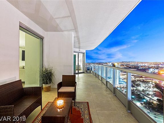 5th image of 222 Karen Ave Unit 4004