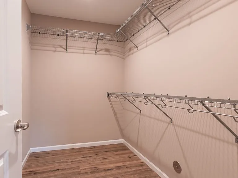 1405 Saint Marias St — Photo 13