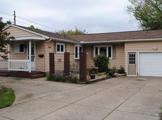 2921 Legion Rd, Erie, PA 16506