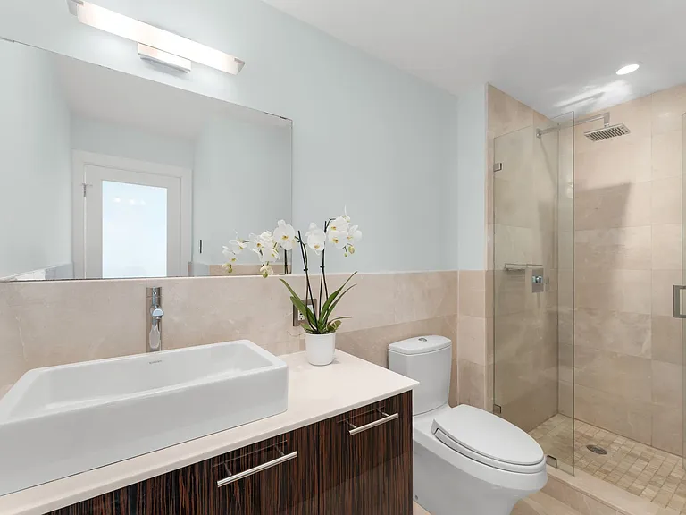 7901 Noremac Ave — Photo 16