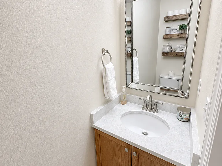 1050 Starkey Rd #104 — Photo 9