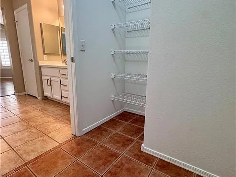 2110 Eagle Watch Dr — Photo 38