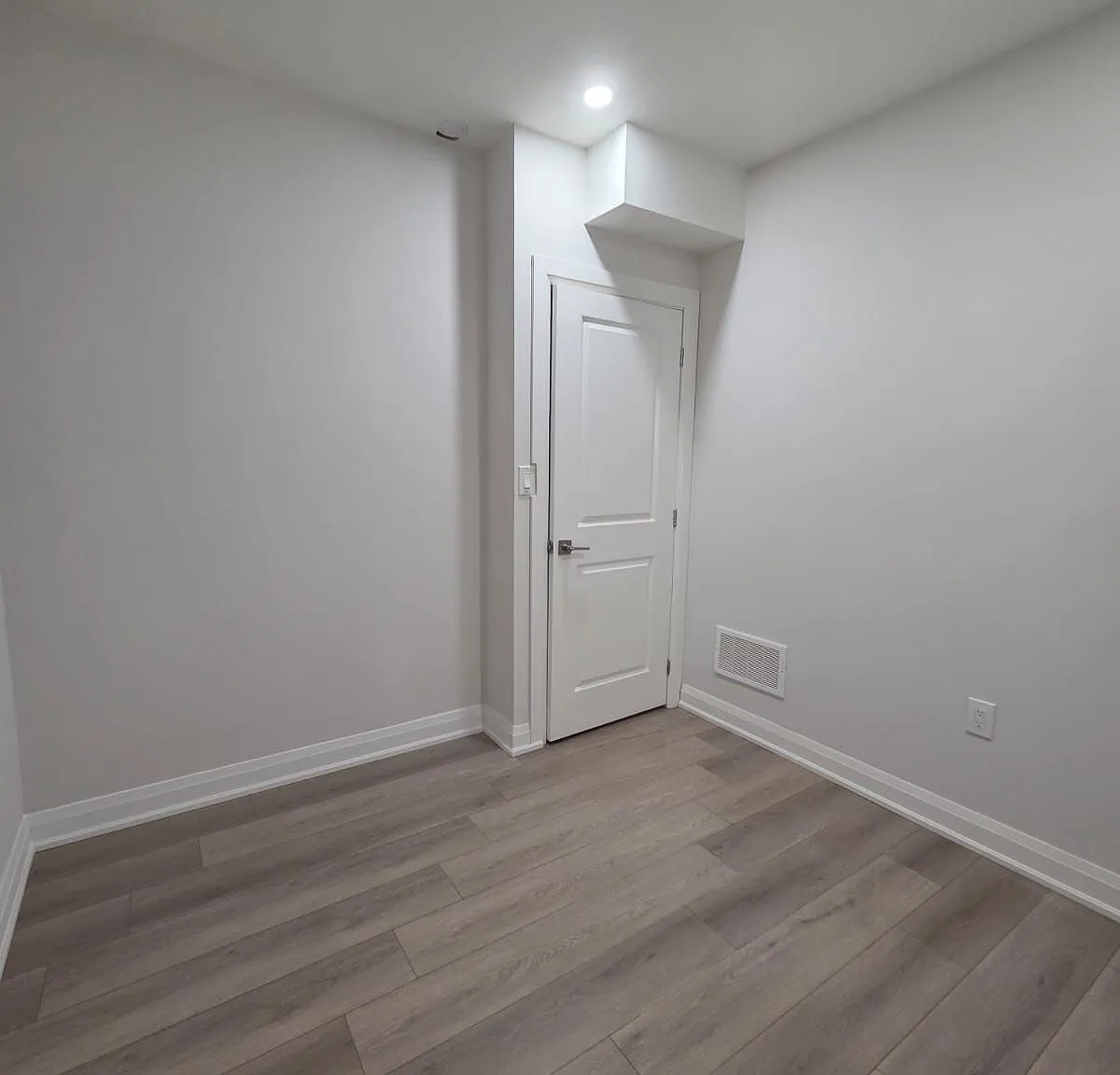 1 bed, $1,650 — Photo 4