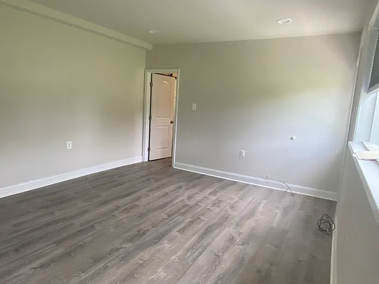 110 Chatfield Dr #1 — Photo 6