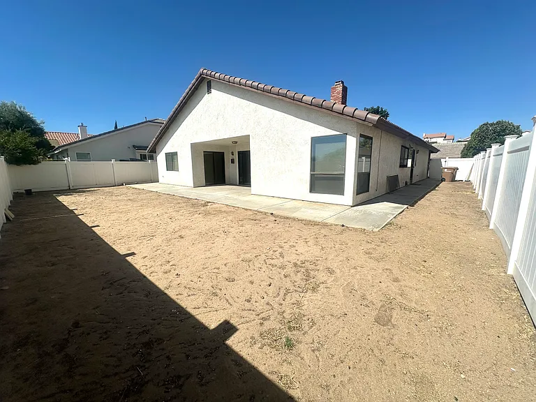13425 Hidden Valley Rd — Photo 15