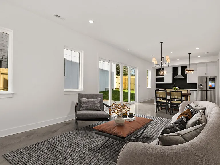 315A Edith Ave #A — Photo 3