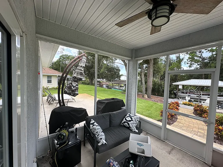 117 Eventide Ave — Photo 16
