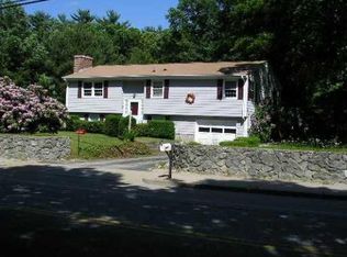 318 Hopkins Hill Rd, Coventry, RI 02816