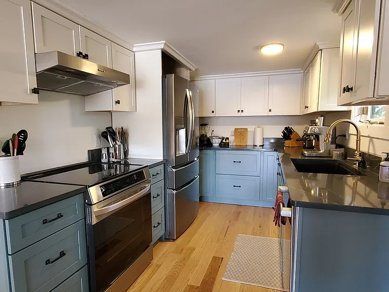 4390 Lakeview Trl — Photo 10