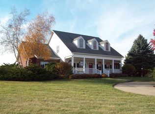 6700 Jersey Ridge Rd, Davenport, IA 52807