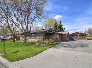 118 W 1 S, Sugar City, ID 83448