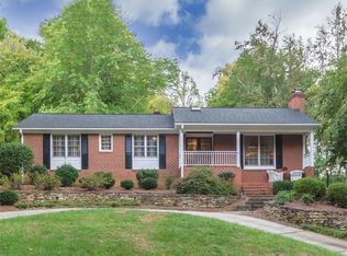 617 Kimberly Dr, Greensboro, NC 27408
