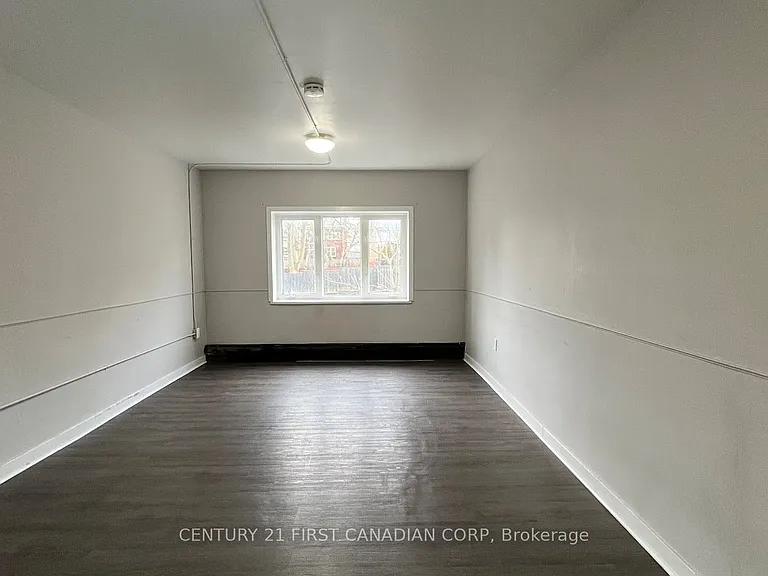 871 Adelaide St N #305 — Photo 13