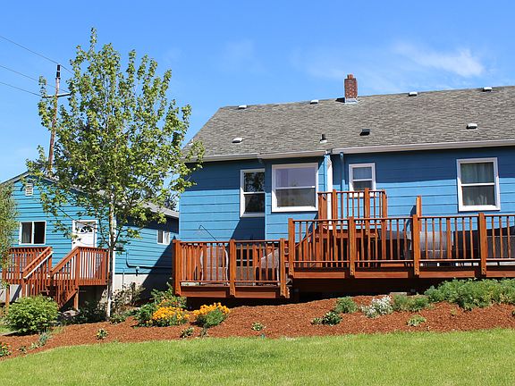 Back View House/Guesthouse