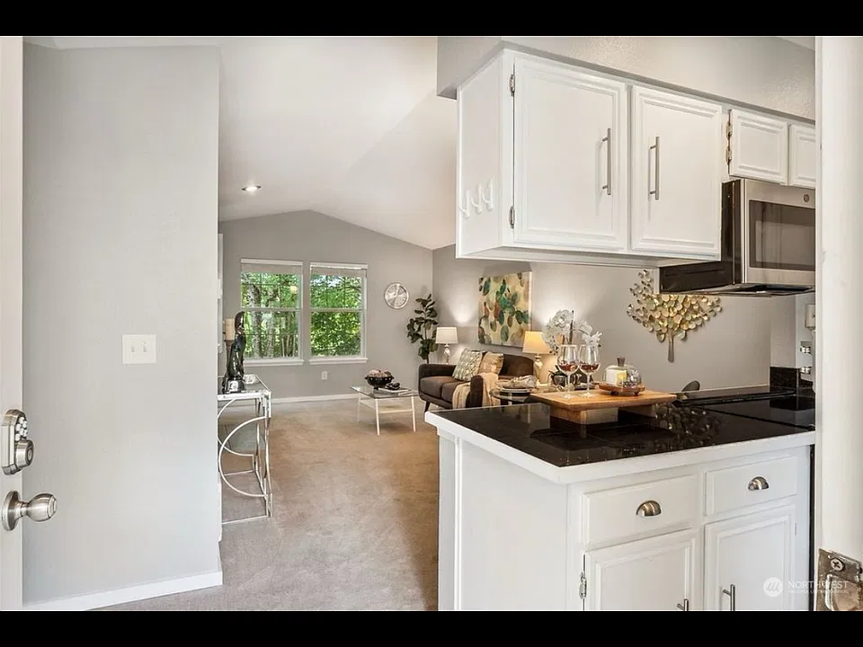 2670 118th Ave SE #9-302