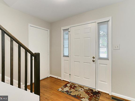 5th image of 15157 Stratton Major Ct