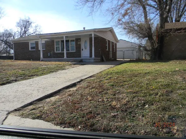 257 S Stearns Ave, Haysville, KS 67060