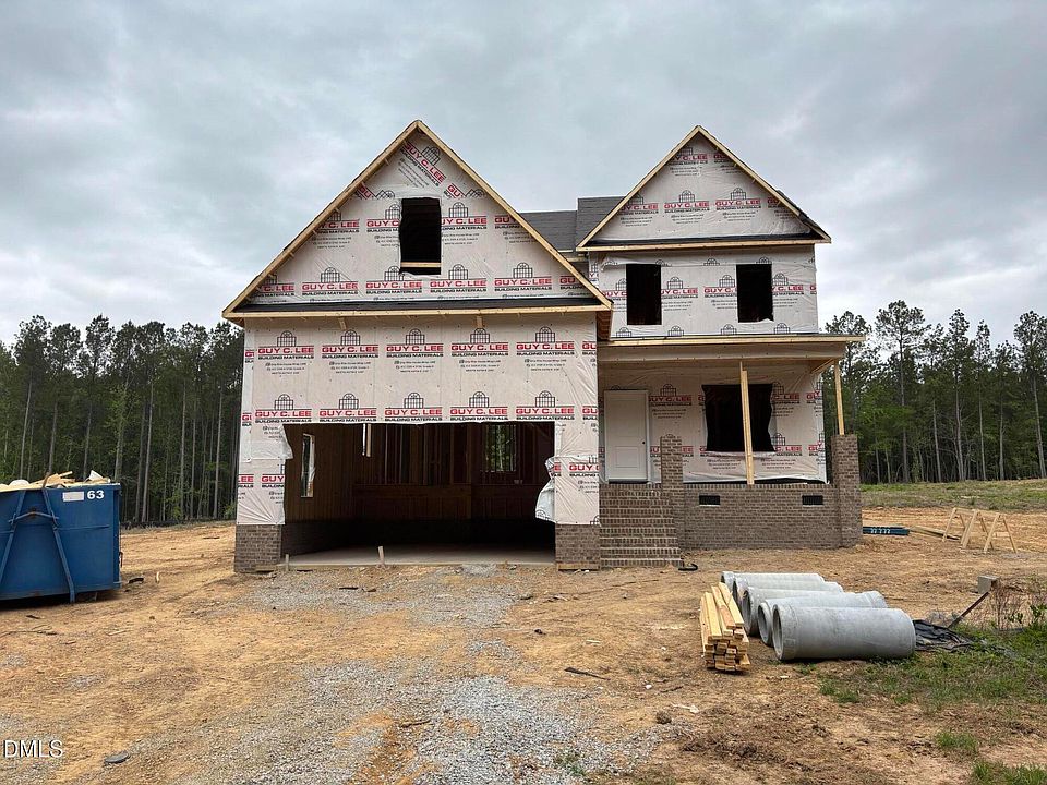 1st image of 448 Rye Way
