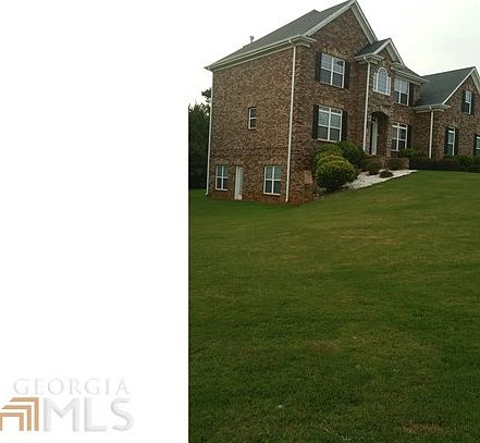2nd image of 2035 Whippoorwill Way