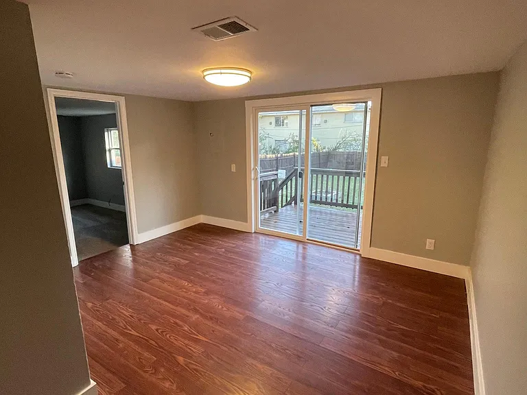 7776 W Bruno Ave — Photo 11