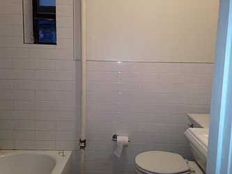 Rented by Roxann Realty LLC