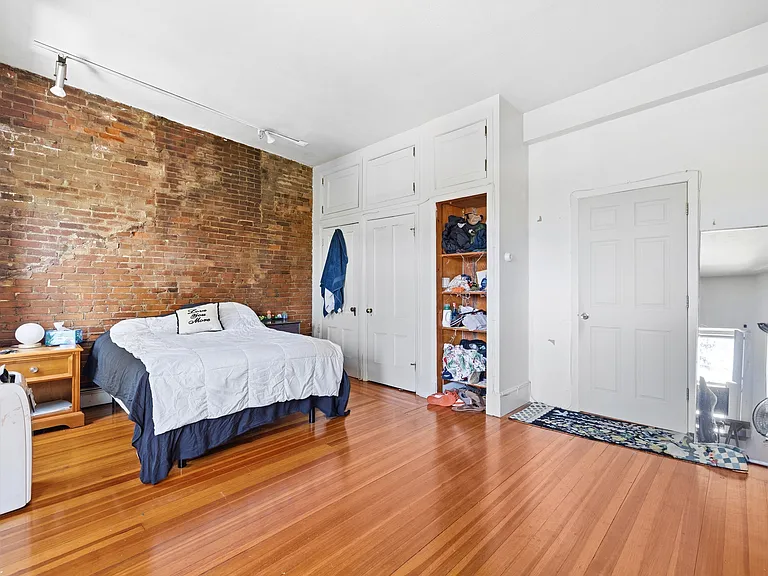 45 Rutland St #5 — Photo 4