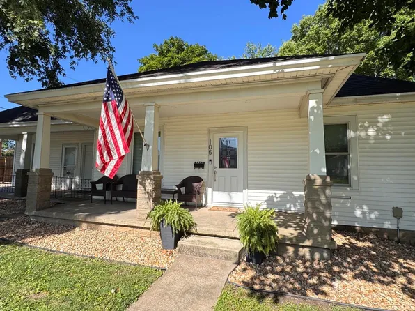 105 N Kirkwood St, Highland, KS 66035