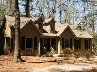 9 Chestnut Ln, Highlands, NC 28741