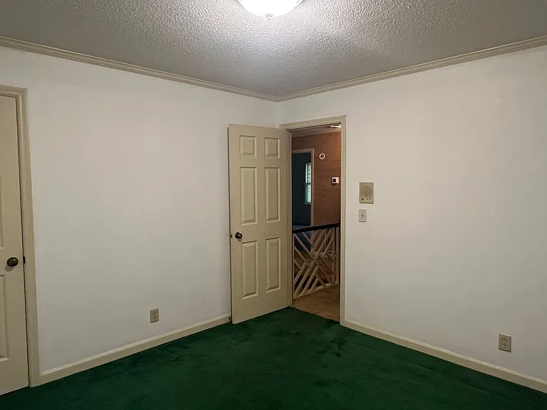 136 River Knl — Photo 32