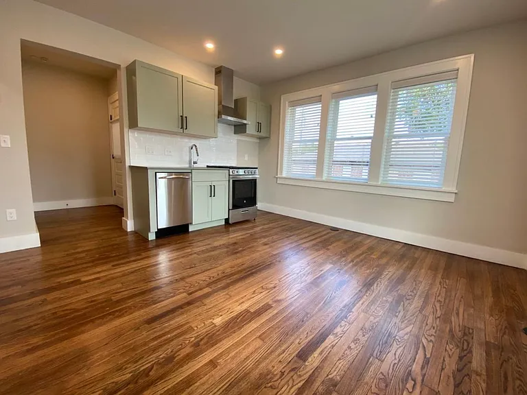 507 NW 24th St #104 — Photo 3