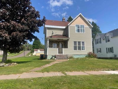 402 Alfred Wright Blvd, Ironwood, MI, 49938