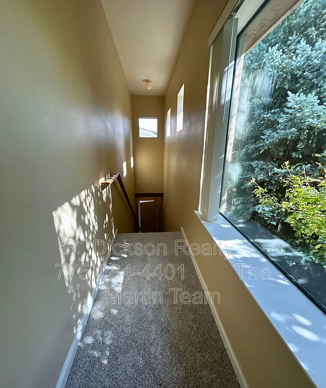 3 bed, 2.0 bath, 1546 sqft, $2,500 — Photo 2