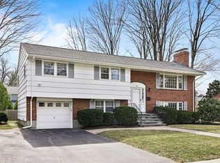 22 Sherrin Rd, Newton, MA 02462