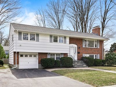 22 Sherrin Rd, Newton, MA, 02462