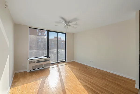 Rented by Compass | media 9