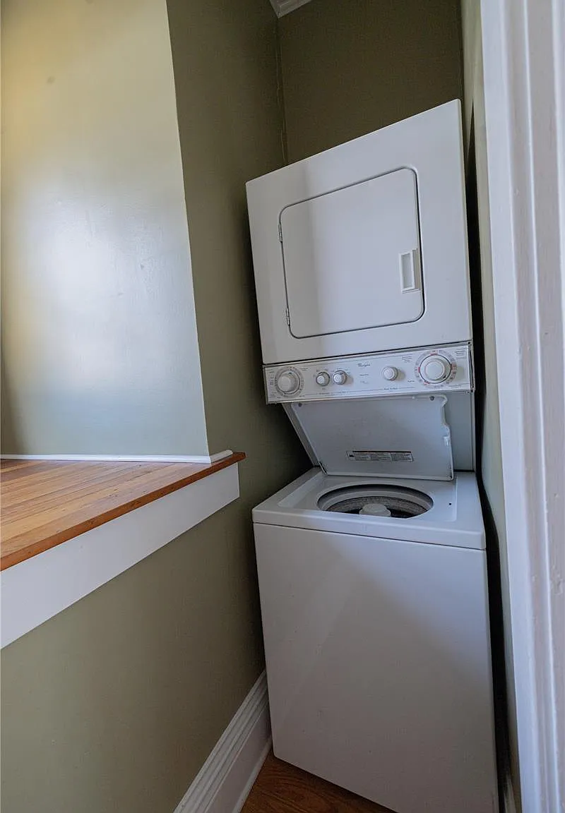 2 bed, 1.0 bath, 1029 sqft, $2,800 — Photo 4