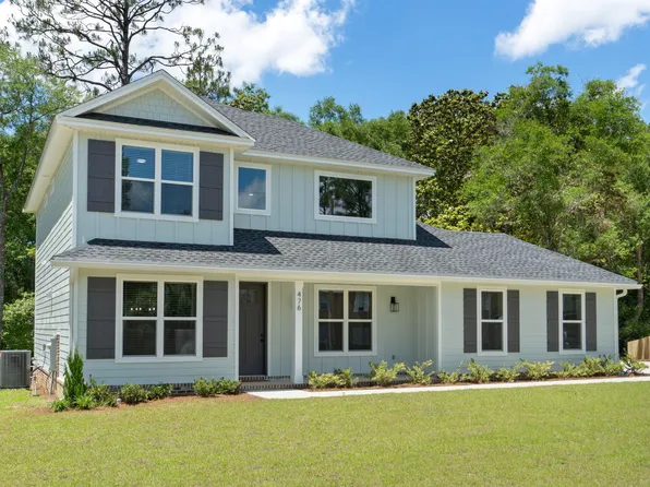 476 Johnson St, Valparaiso, FL 32580
