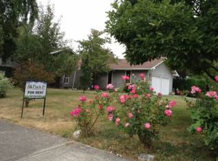 2529 SE Bluebonnet Ct, Hillsboro, OR 97123