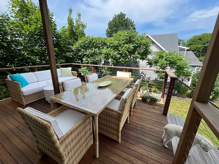 Brand new deck off the back family room.