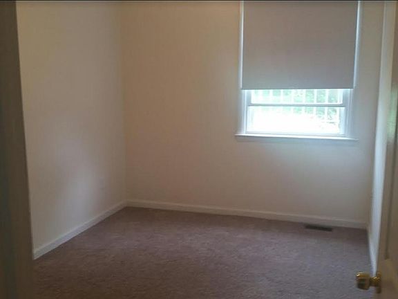 5th image of 1813 Beyer Ave #A