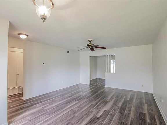 4th image of 3529 Antilles Dr