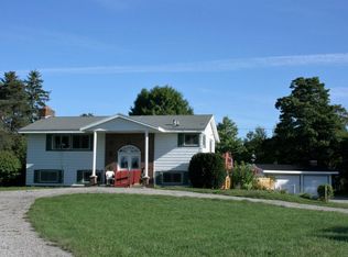 3365 138th Ave, Hamilton, MI 49419