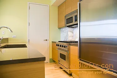 Rented by aptsandlofts.com