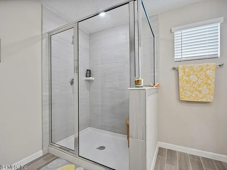 12647 Josslyn Ln — Photo 12