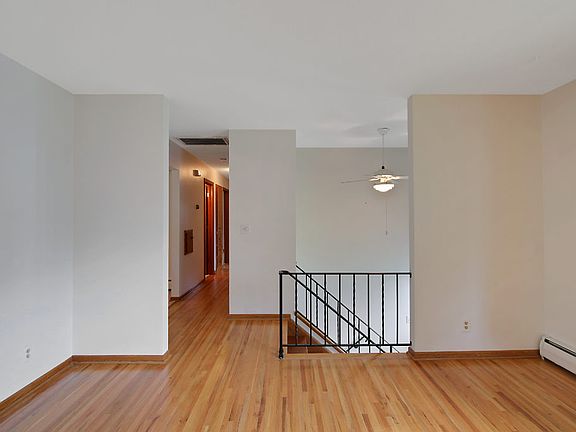 5th image of 2609 River Hills Dr