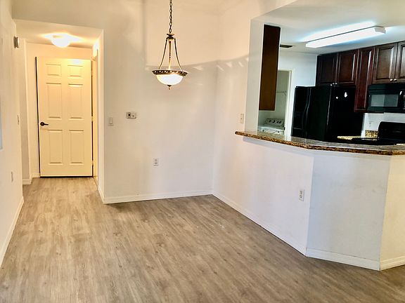 5th image of 1750 Concordia Lake Cir