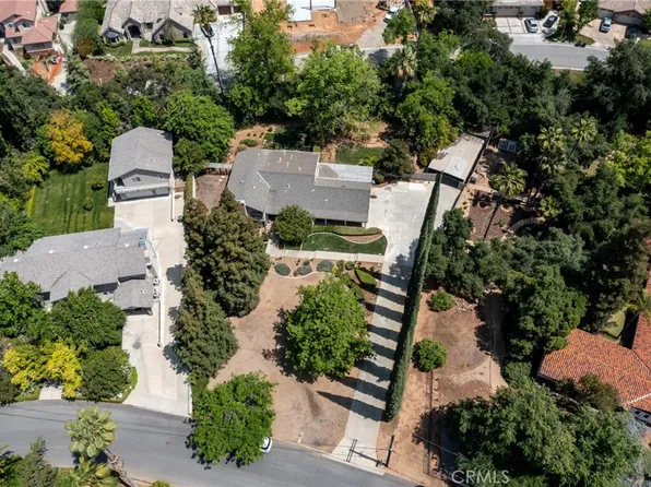 1379 Knoll Rd, Redlands, CA 92373