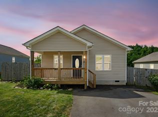 465 Quinn Hill Ln, Mars Hill, NC 28754